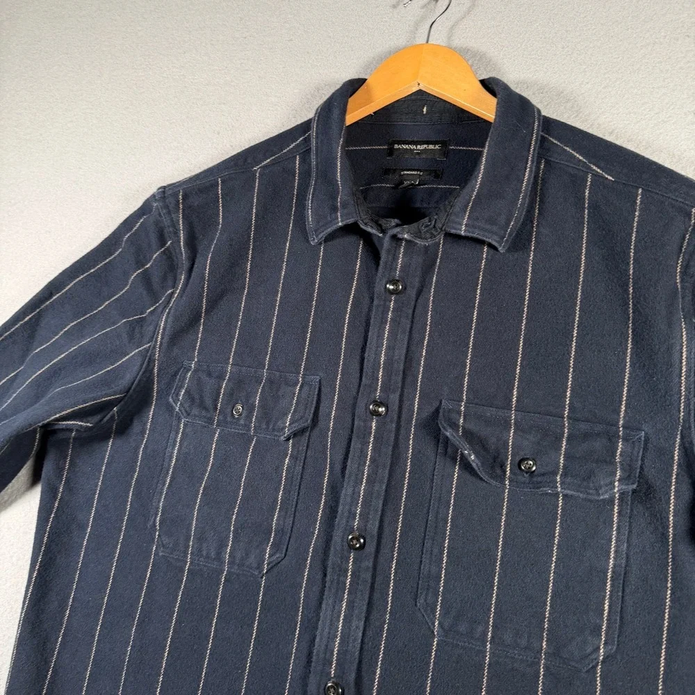 Banana Republic Mens XXL Navy Blue Pinstripe Cotton Button Down Shirt 505082-00
